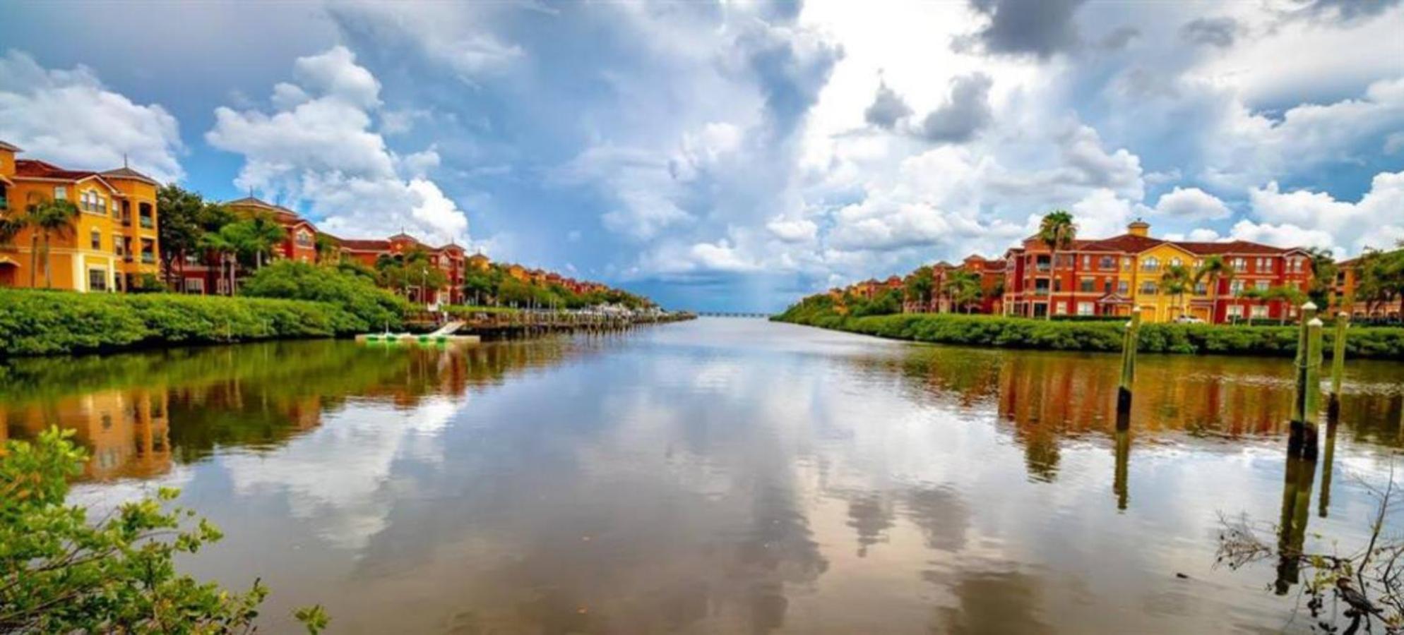 Bayview Apartment เคลียร์วอเตอร์ ภายนอก รูปภาพ